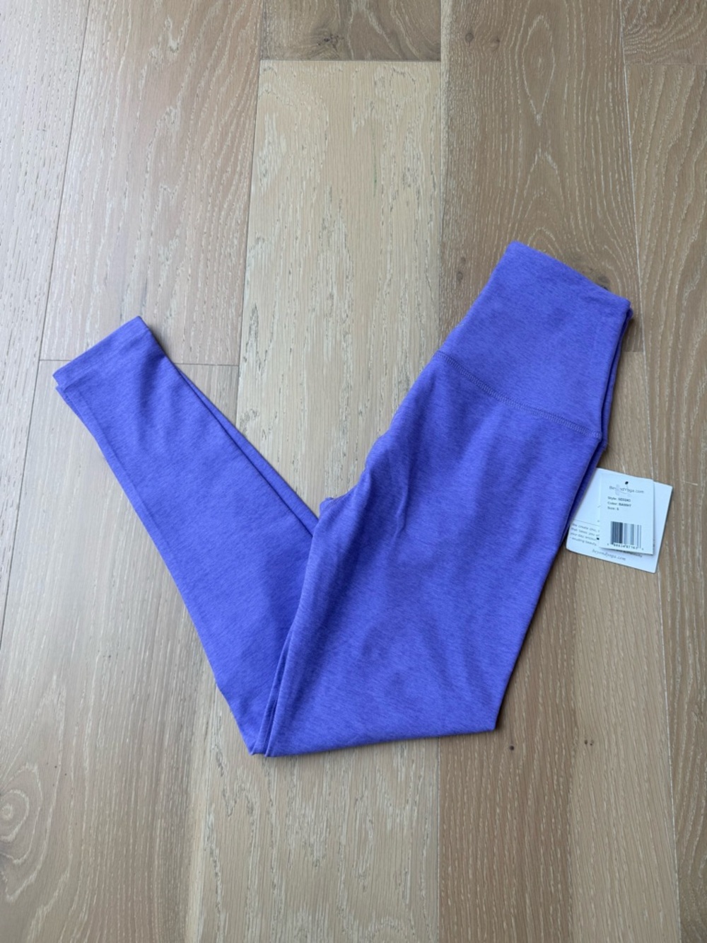 Beyond Yoga NEW Women’s Purple spacedye 7/8 leggings